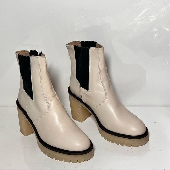 Free People James Leather Chelsea Boot - Picture 1 of 8